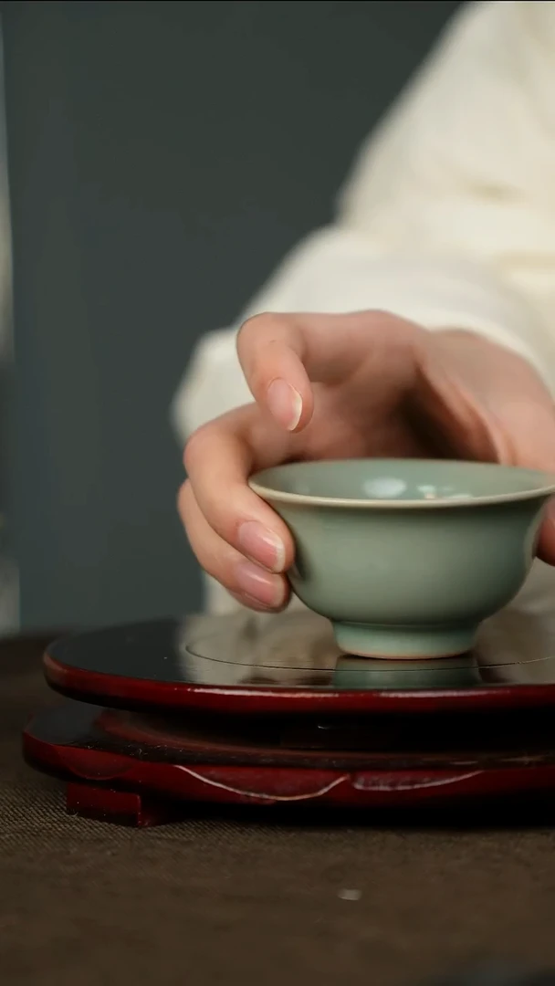 全品 仿古 压手杯