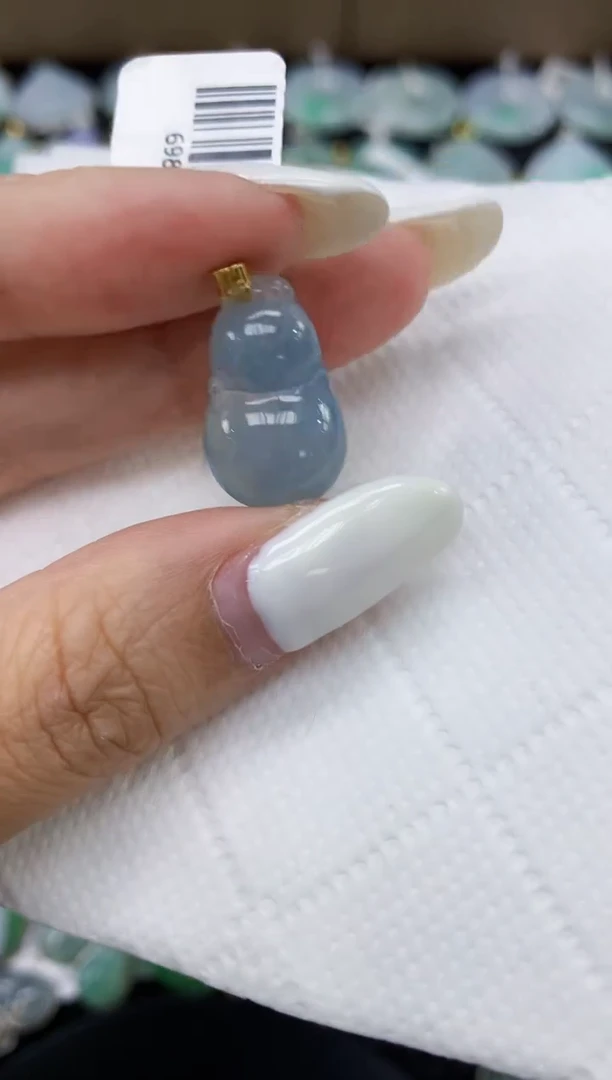 颈饰18K金镶嵌翡翠11111111111