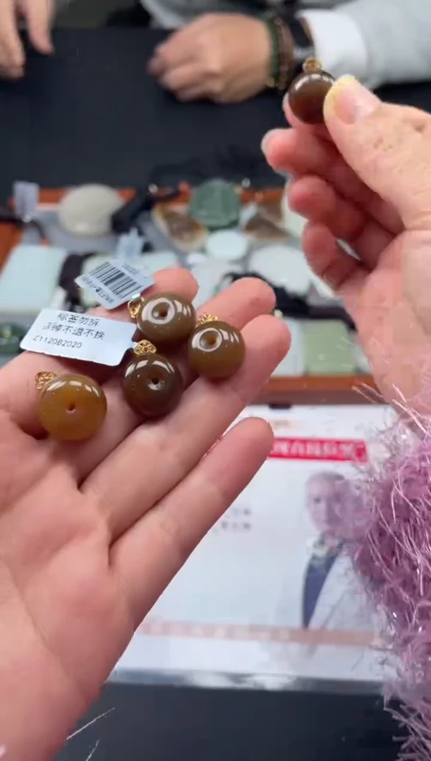 【闪购商品】和田玉颈饰18K金镶嵌-21HDJT0128401多样性发其一