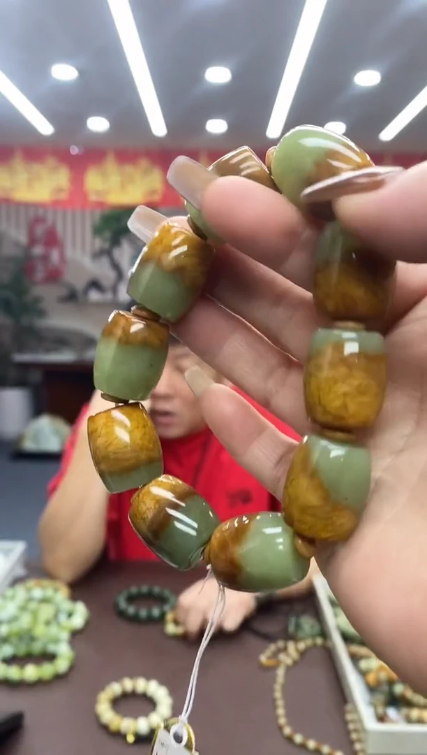 未镶嵌手链透闪石质玉手串