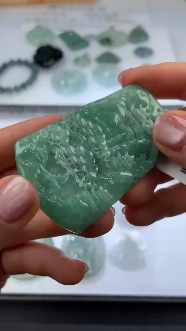 颈饰未镶嵌翡翠304643   多人