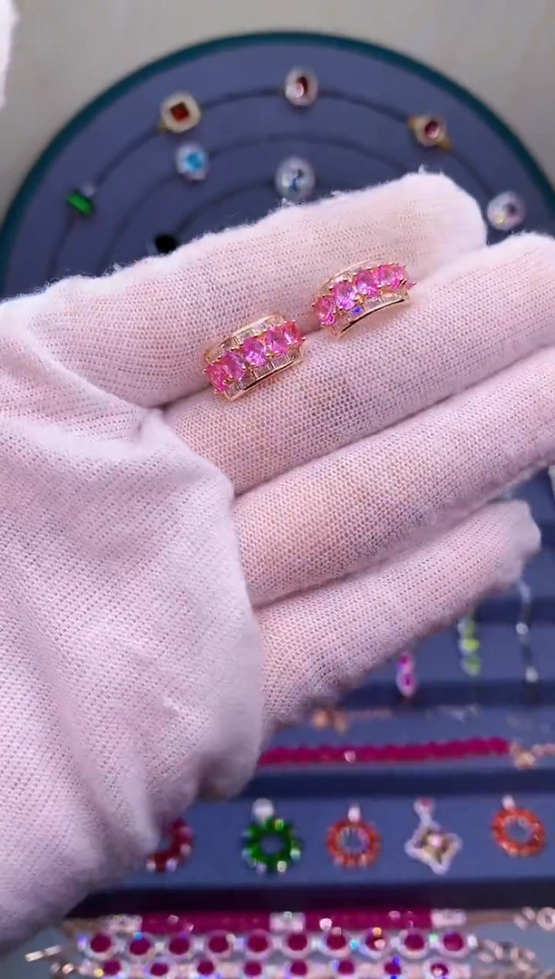 【闪购商品】蓝宝石耳饰银S925镶嵌52