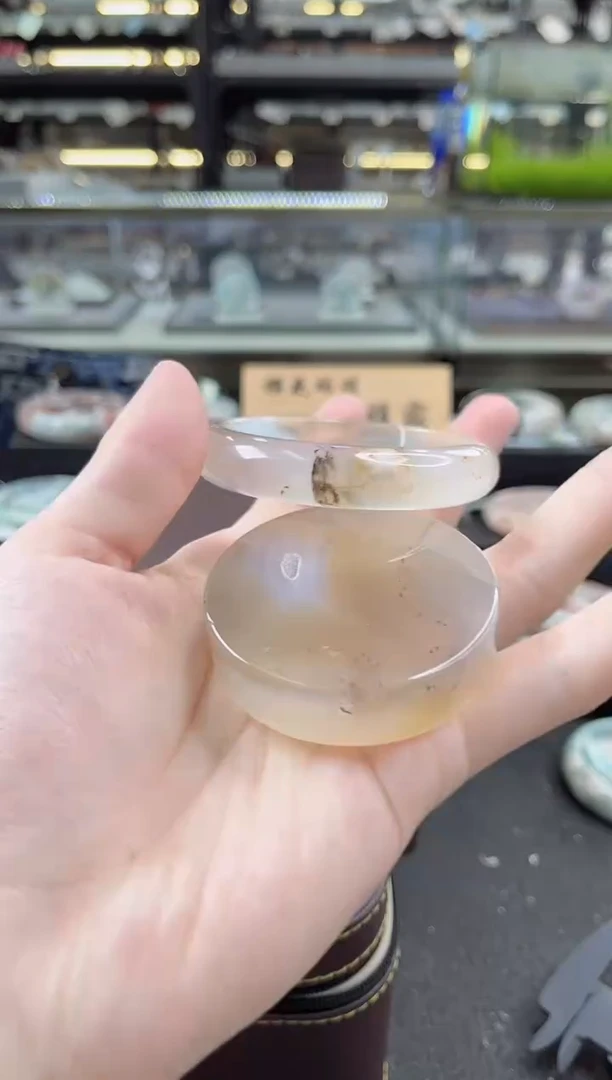未镶嵌手镯石英质玉60圈口 （赠品镯心）35998