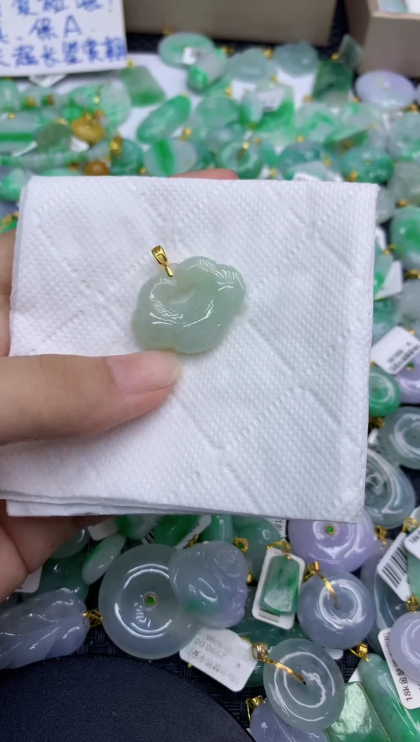 颈饰未镶嵌翡翠天然缅甸A货翡翠