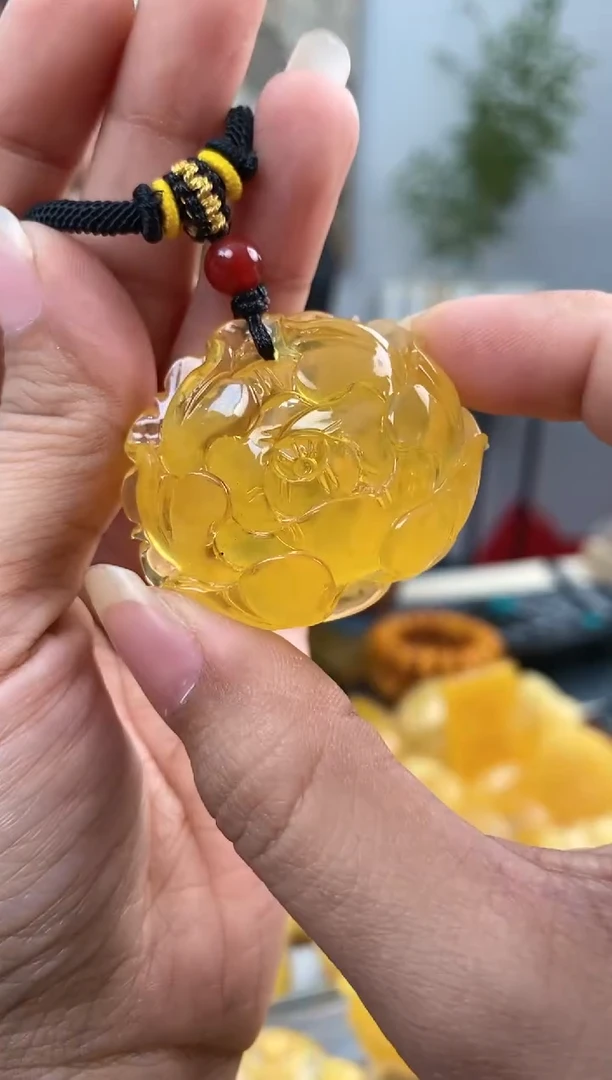 【闪购商品】蜜蜡裸石未镶嵌天然琥珀蜜蜡牡丹花