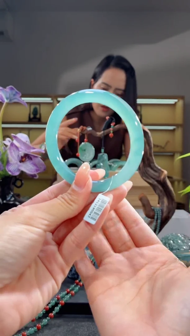 未镶嵌手镯翡翠55.5圈