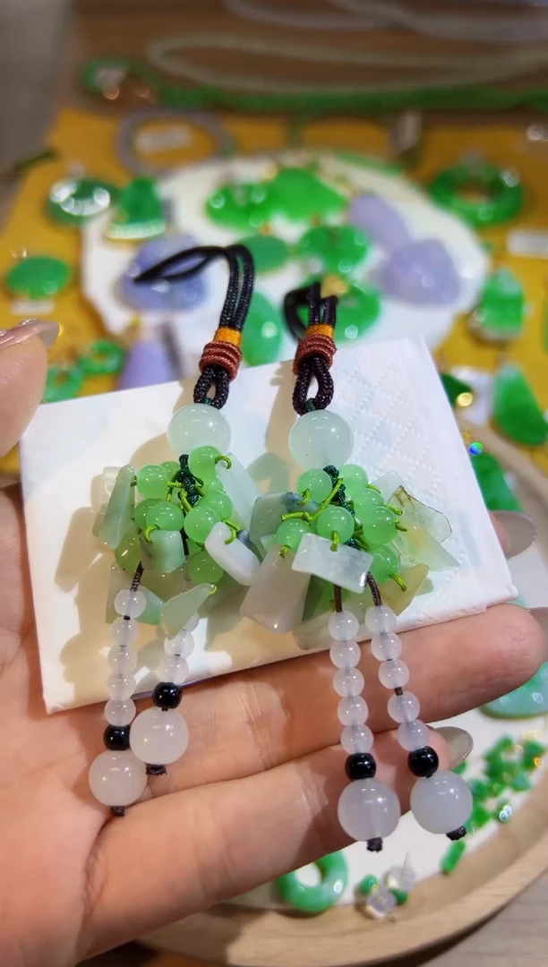 【闪购商品】翡翠挂件未镶嵌Q缅料A货翡翠/多样性·发货/一件