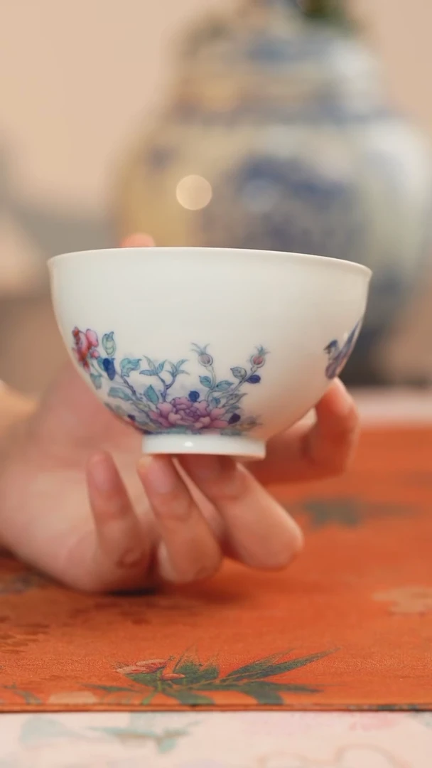 望玉斗彩花鸟大鸡心