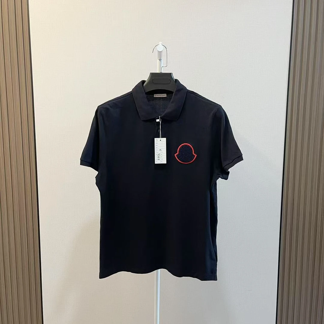 99新 MONCLER /蒙口/重工贴布植绒logo黑色短袖polo/尺码M