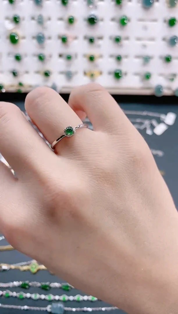 【闪购商品】翡翠戒指银S925镶嵌天然翡翠