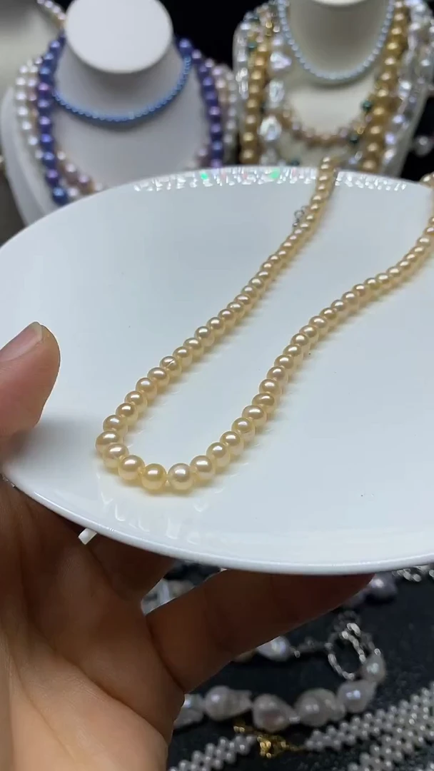 颈饰未镶嵌淡水珍珠多人