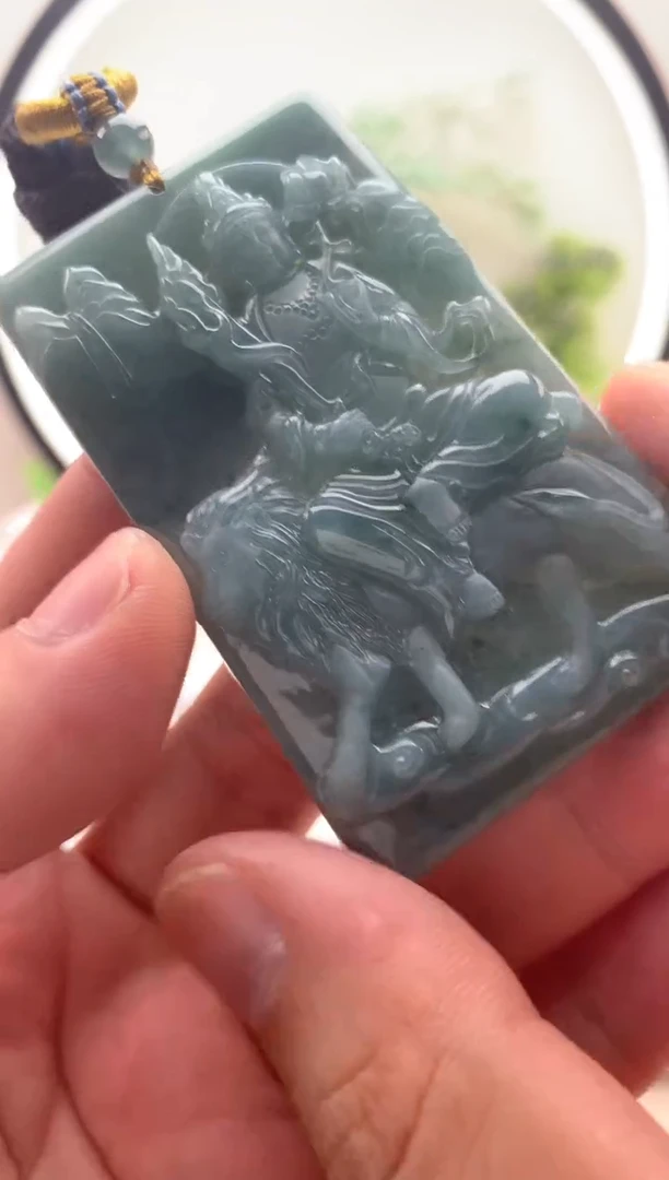 颈饰未镶嵌翡翠文殊