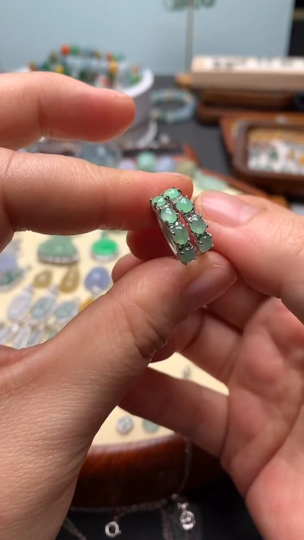 【闪购商品】翡翠耳饰银S925镶嵌翡翠镶嵌耳包