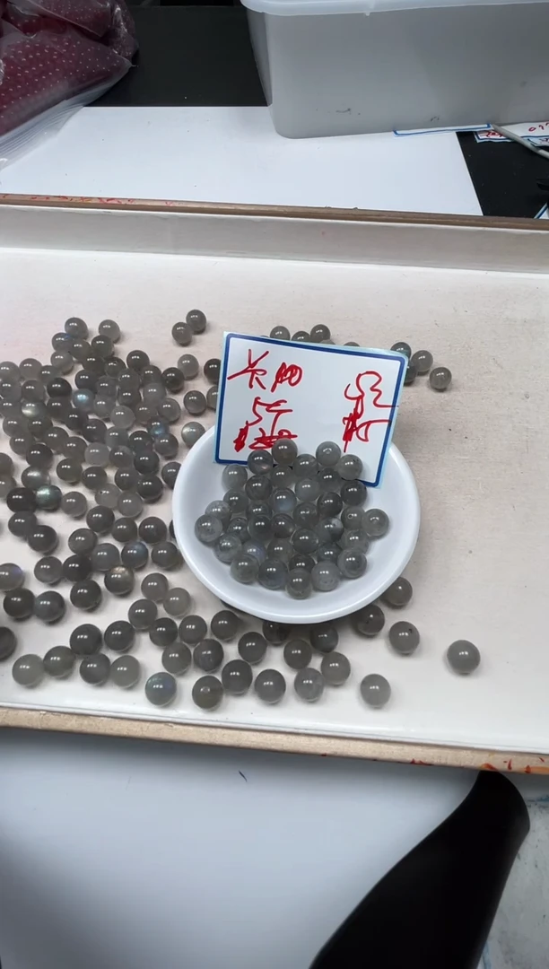 散珠未镶嵌月光石C691灰月光10mm 5颗15元