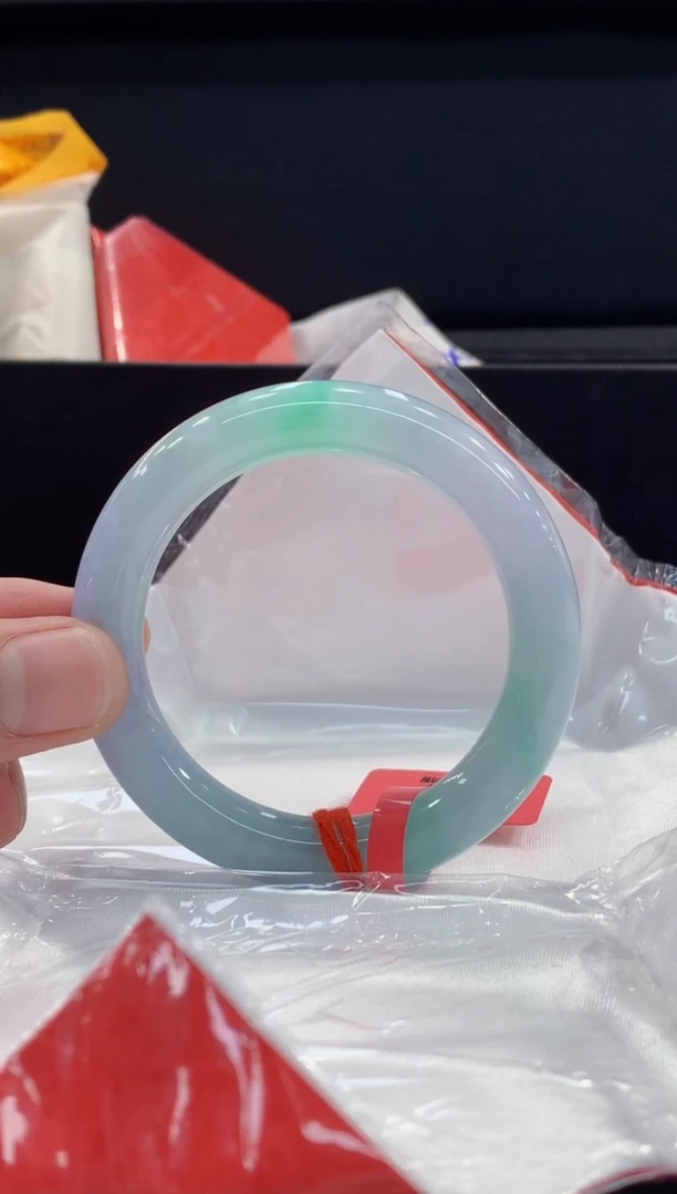 未镶嵌手镯翡翠翡翠手镯