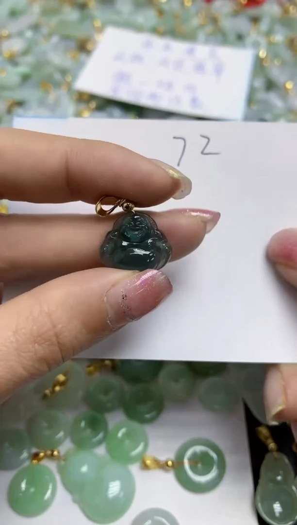 【闪购商品】翡翠颈饰合金天然翡翠A货