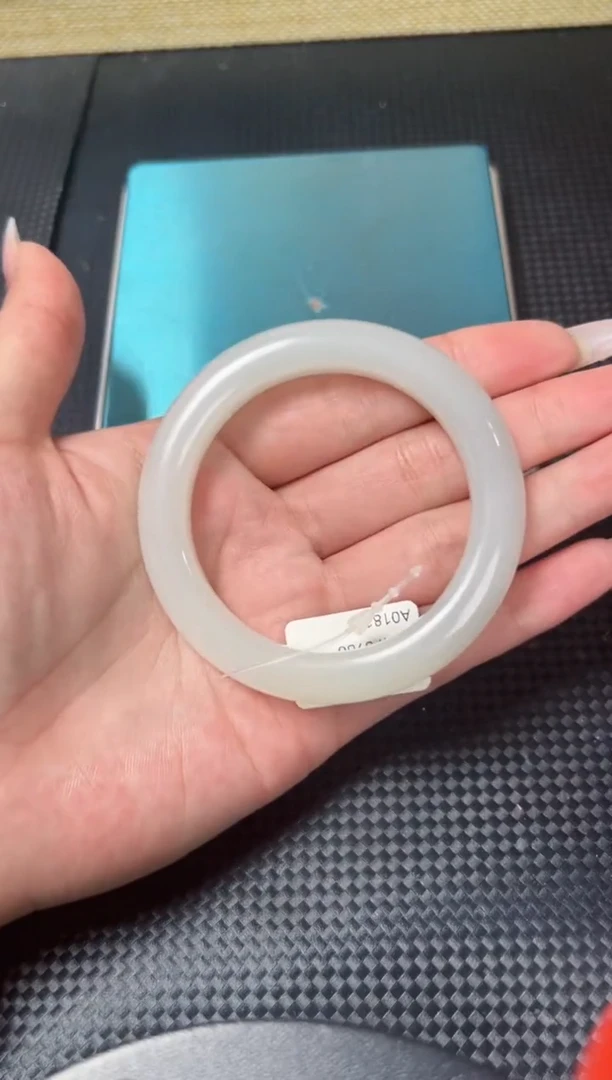 未镶嵌手镯和田玉5980