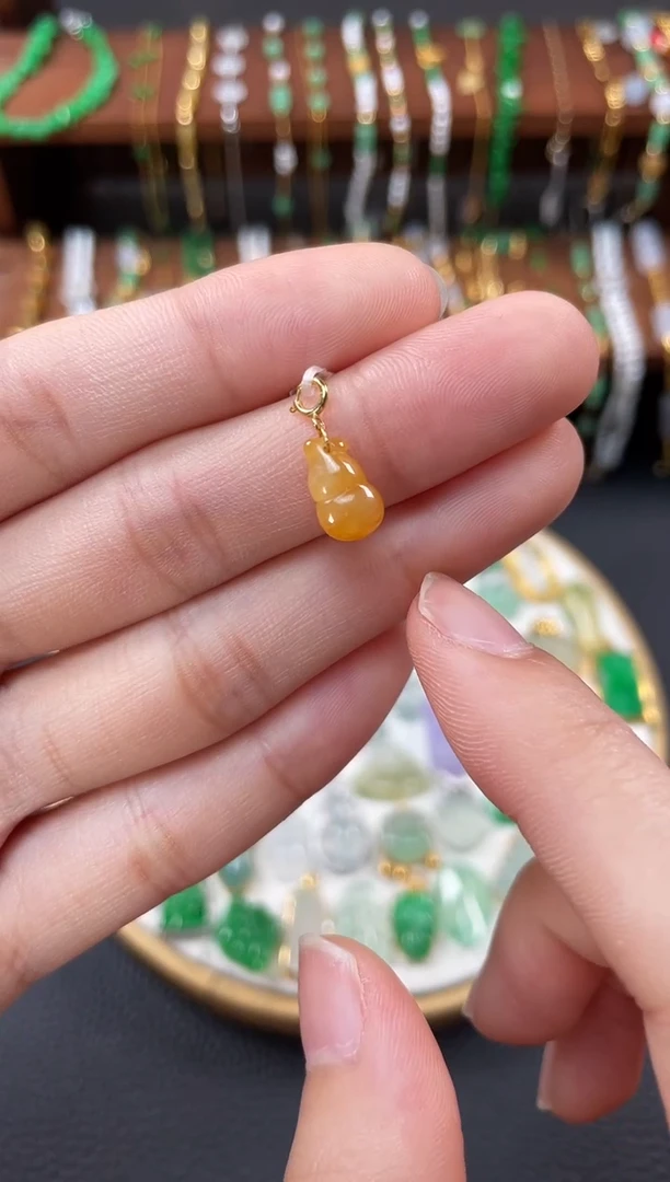 【闪购商品】翡翠吊坠(不含链)18K金镶嵌一个  JK309