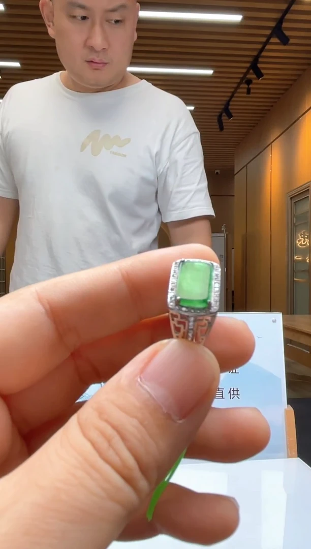 颈饰未镶嵌翡翠********458