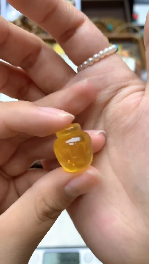 【闪购商品】琥珀珠宝奇石未镶嵌107琥珀蜜蜡花粉有纹小坑介意勿拍