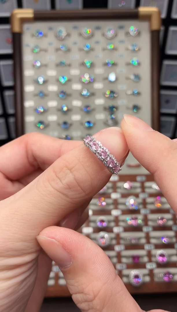 银S925镶嵌戒指绿柱石（摩根石）1888