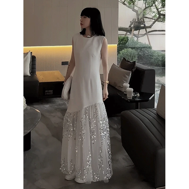 2024夏季新款气质高端精致蕾丝拼接亮片连衣裙设计感白色背心裙女
