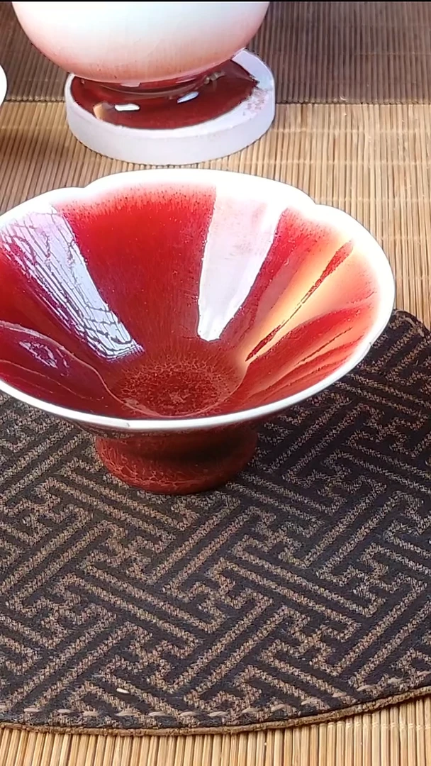 郎红花边斗笠杯子