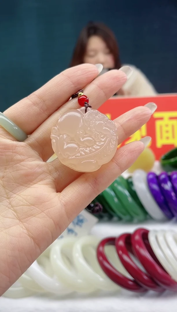 【闪购商品】和田玉颈饰未镶嵌1