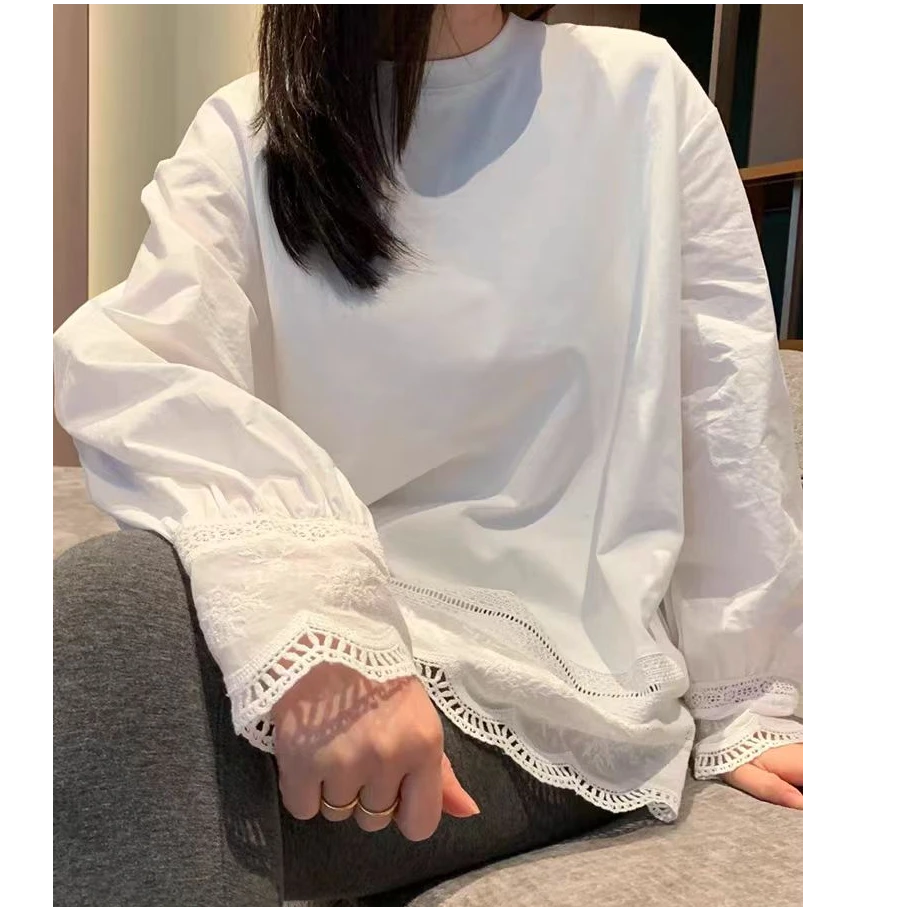 女装春款长袖花边勾花打底衫百搭宽松圆领拼接衬衫袖打底女8119