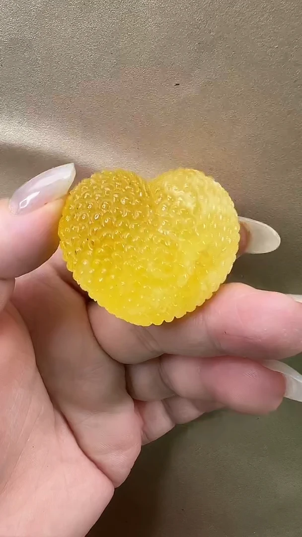 琥珀颈饰未镶嵌吊坠