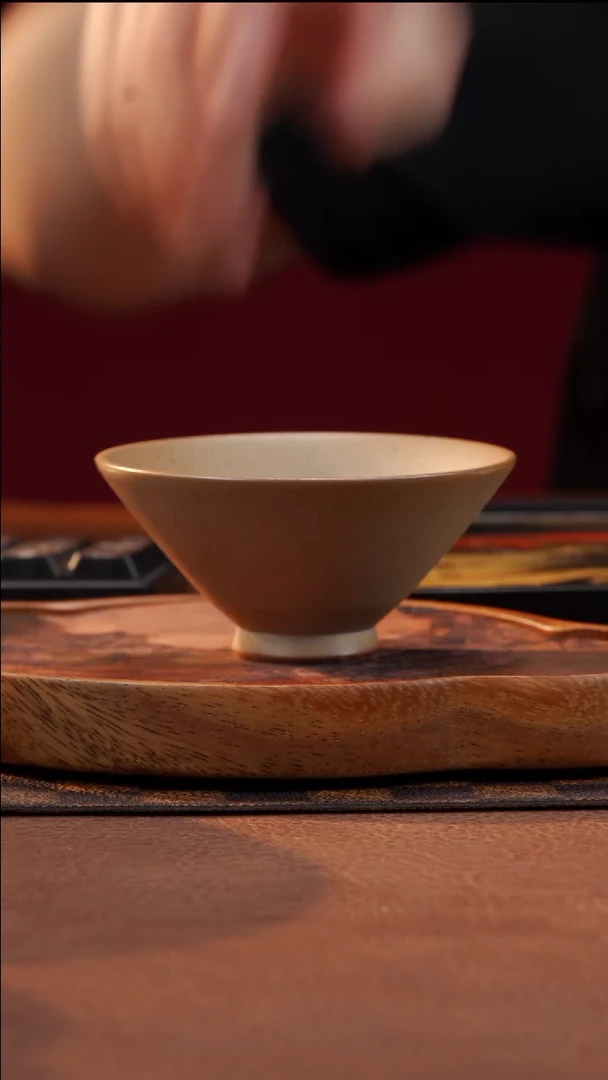 裸烧斗笠杯浅色---何白就是中国白---