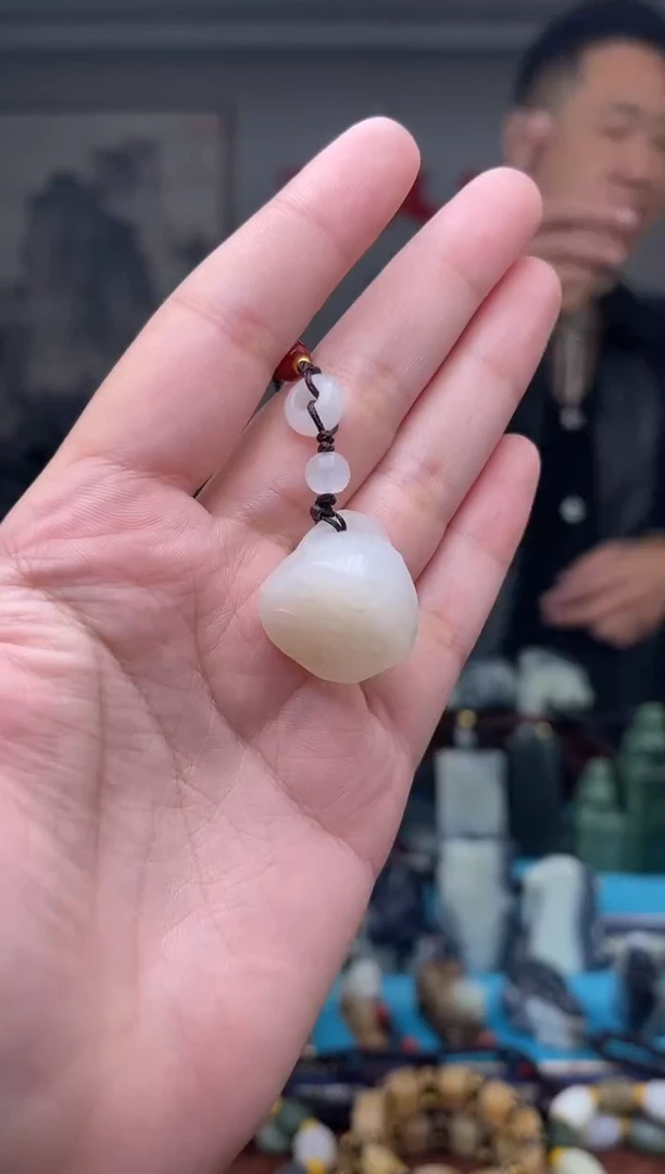 未镶嵌和田玉挂件1