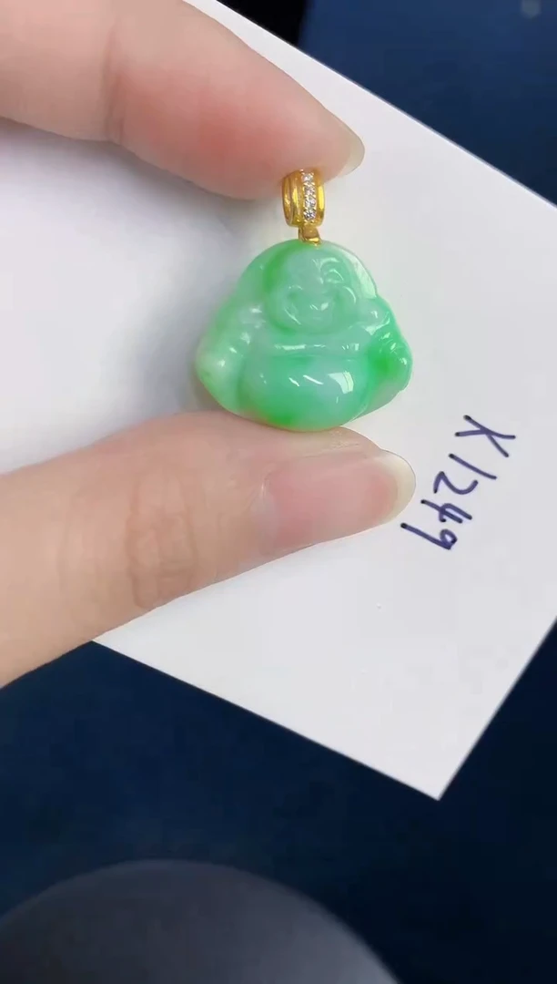 颈饰未镶嵌翡翠天然翡翠缅甸A货
