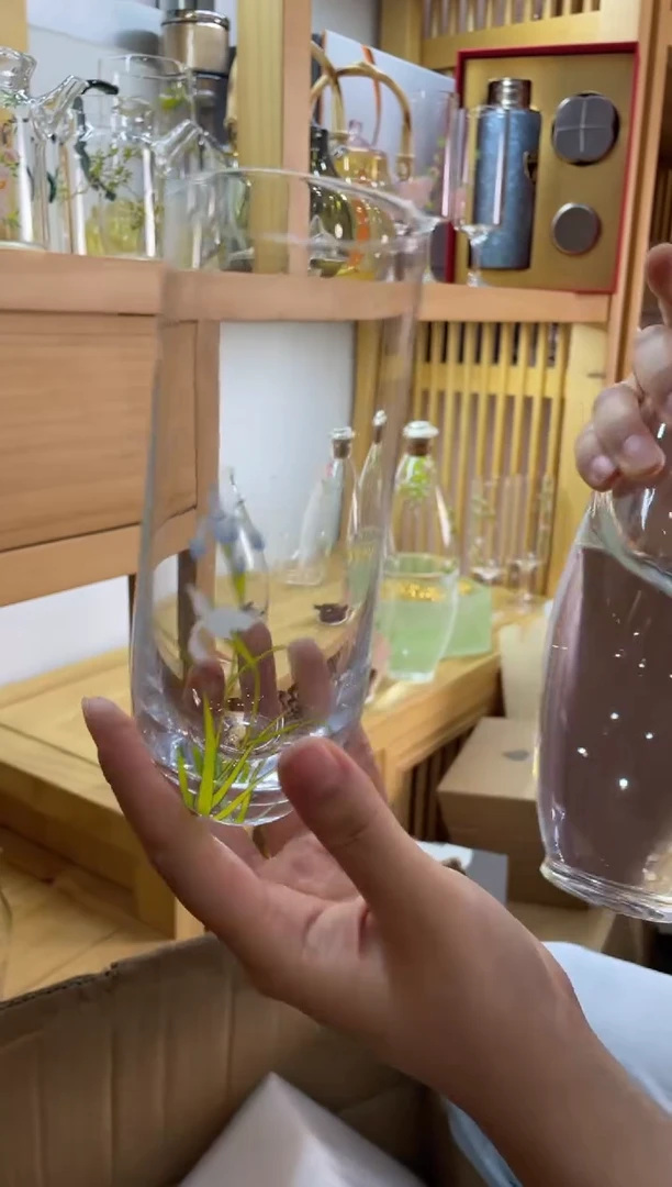 兰花绿茶杯啊啊啊啊