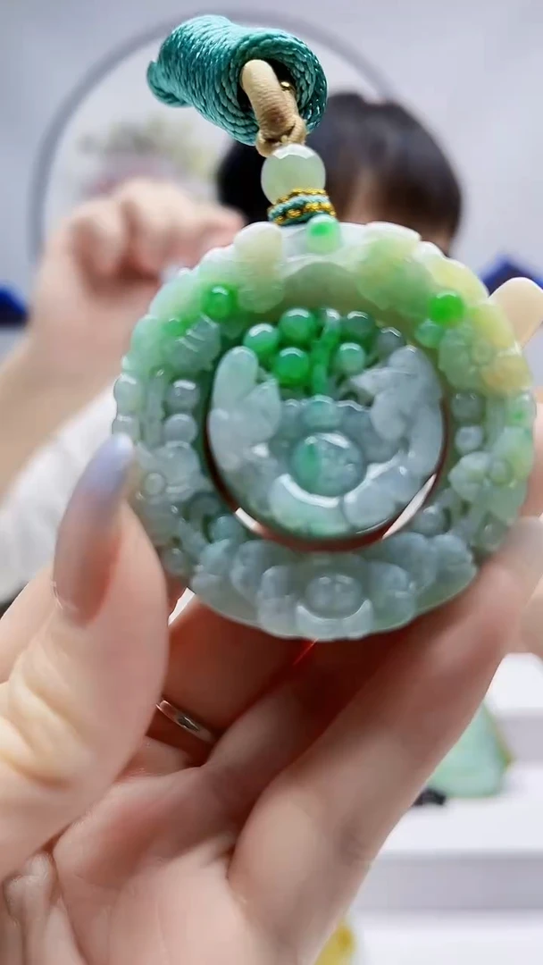 未镶嵌定制翡翠毛货-挂件76