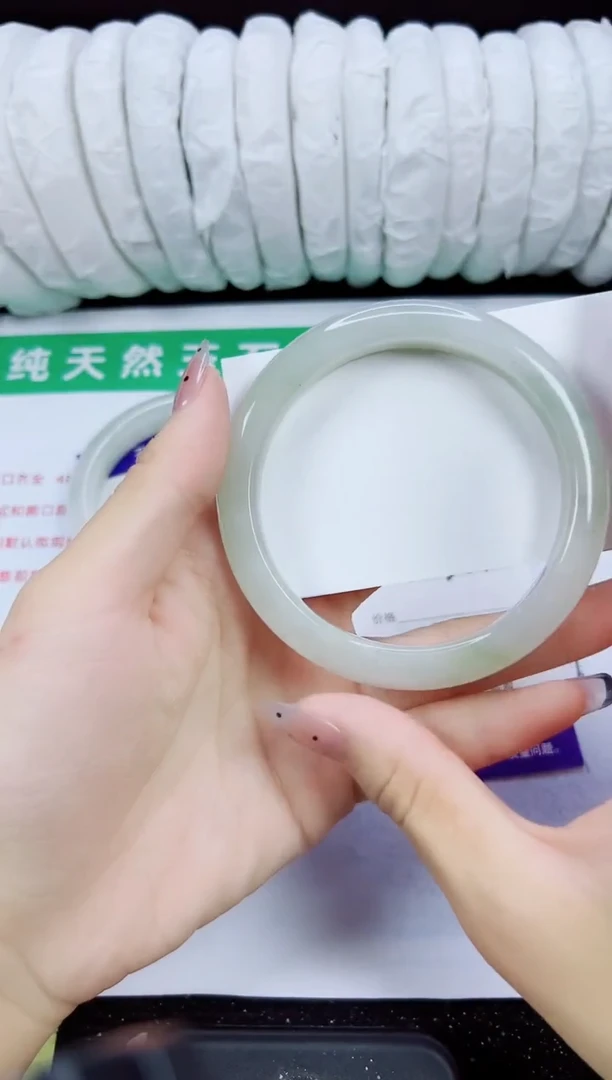 未镶嵌手镯石英质玉324-63/64/65