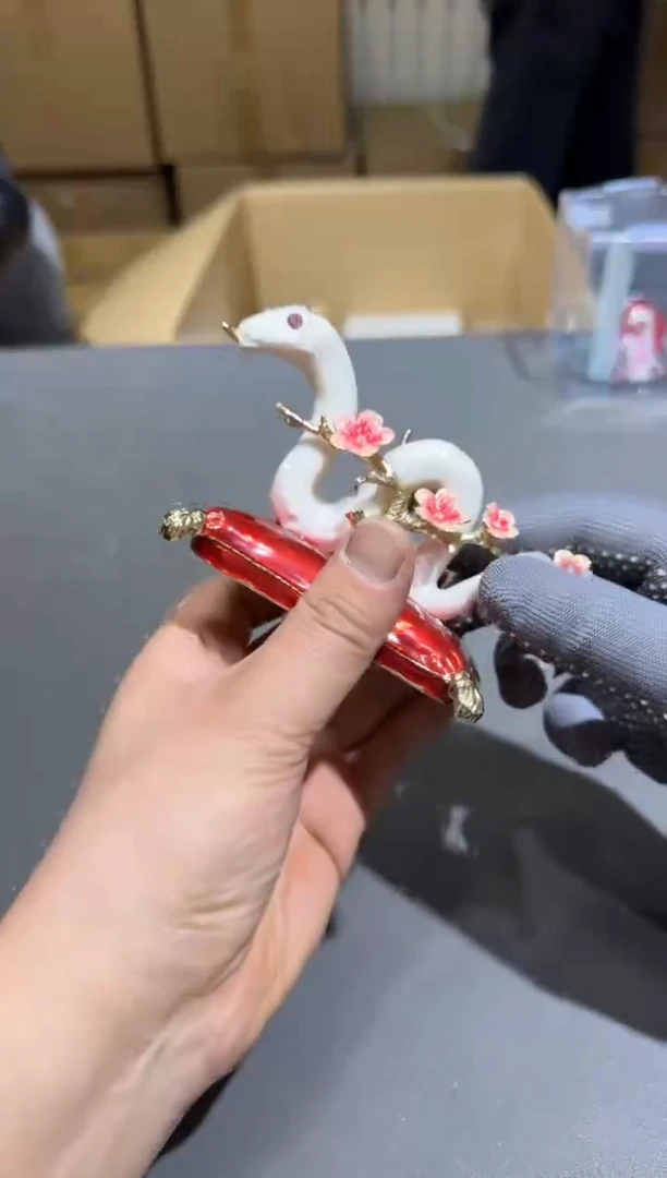 【闪购商品】杯小四孤品收藏中古品