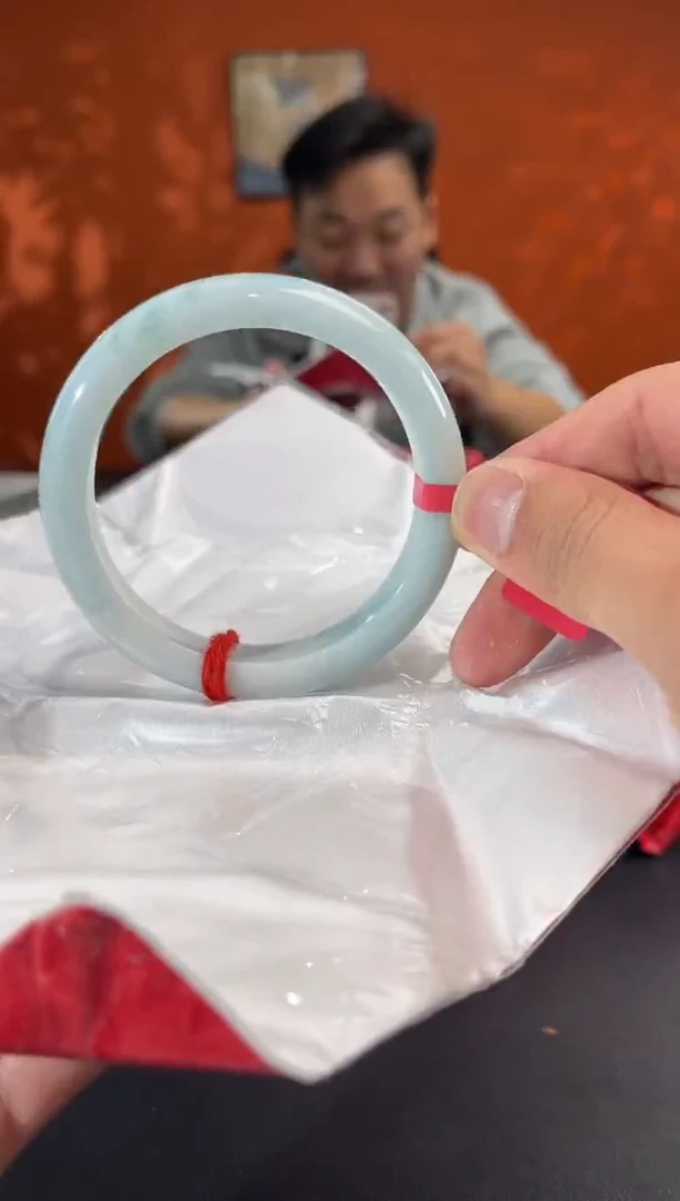 未镶嵌手镯翡翠3  61.8