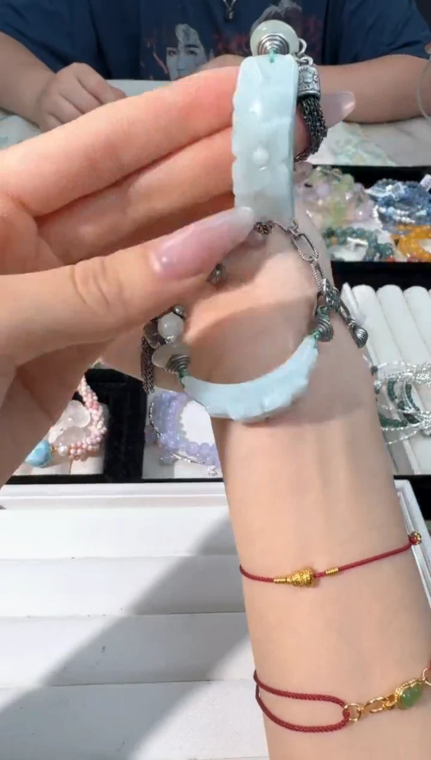 未镶嵌手链翡翠F009翡翠半镯设计款