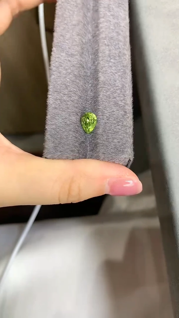 未镶嵌橄榄石笔搁3裸石多样性发一颗