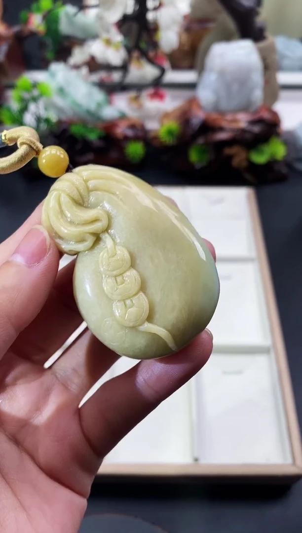 颈饰未镶嵌翡翠天然缅甸A货翡翠