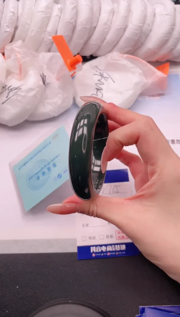 未镶嵌手镯和田玉12V115-56