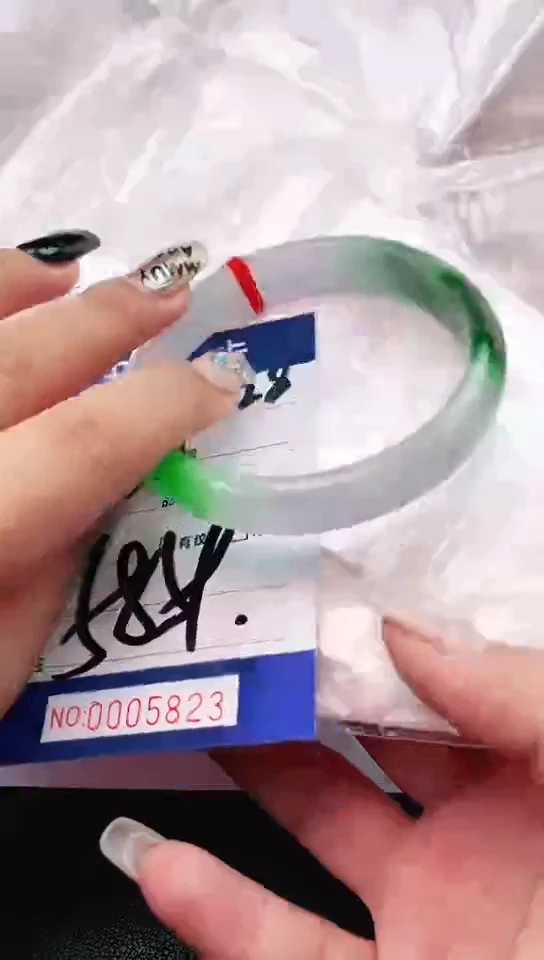 手镯圈口适合下单，圈口