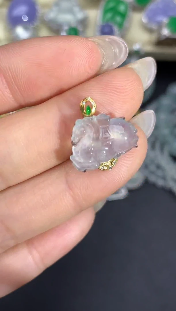 翡翠18K金镶嵌颈饰236-雪姐翡翠天天见