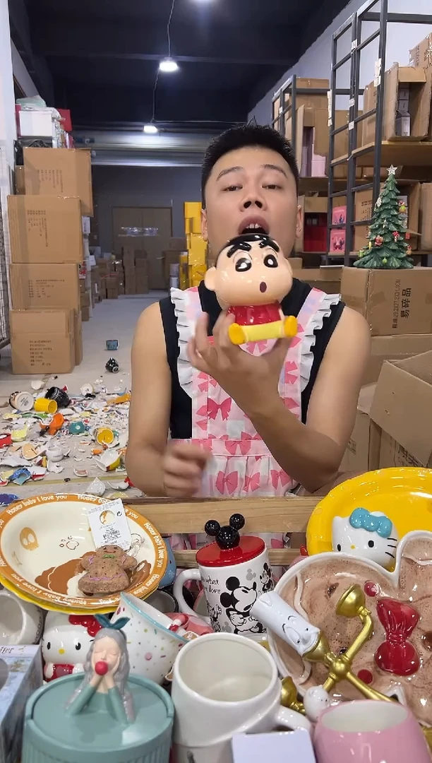 瓷片小新钱罐