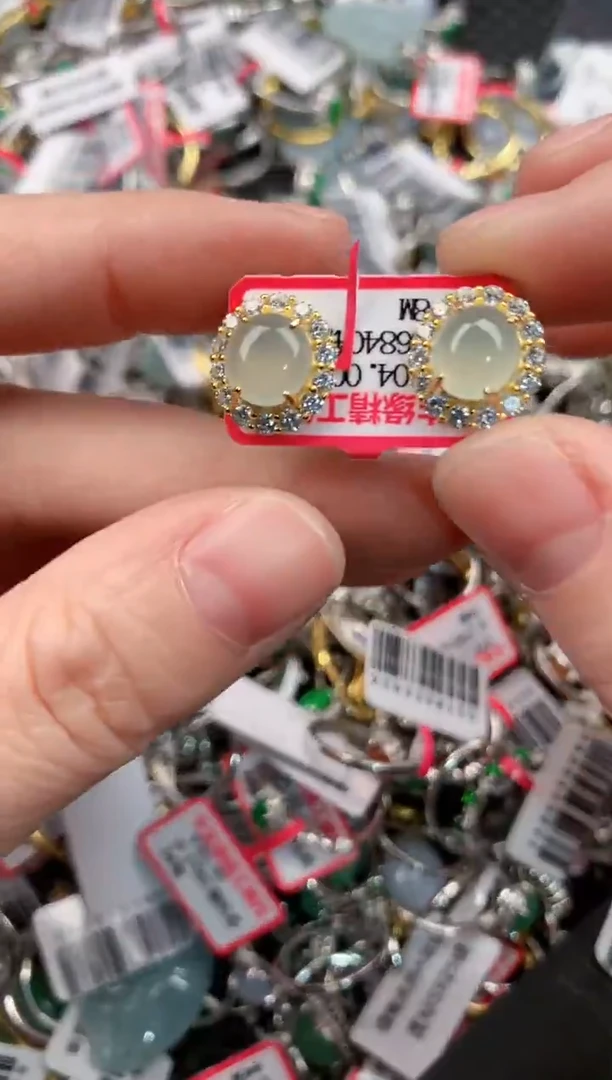 银S925镶嵌戒指翡翠666                9