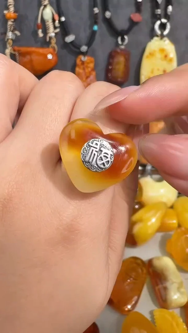 裸石琥珀未镶嵌琥珀