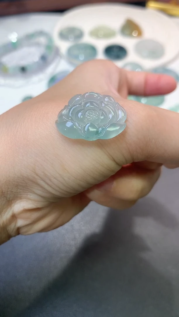 未镶嵌定制翡翠毛货