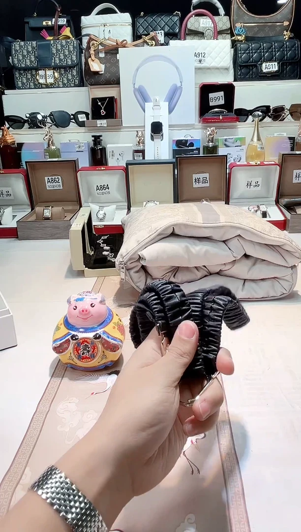 瓷片瓷器 库房到期 全部地板价@@1