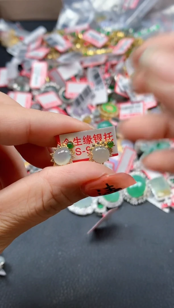 银S925镶嵌戒指翡翠天然A货缅甸翡翠